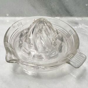 Vintage Clear Glass Citrus Orange Lemon Lime Juicer